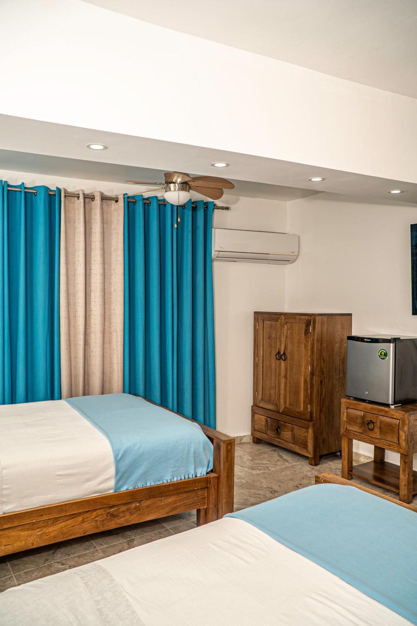 Hotel Juliana Nagua Buitenkant foto